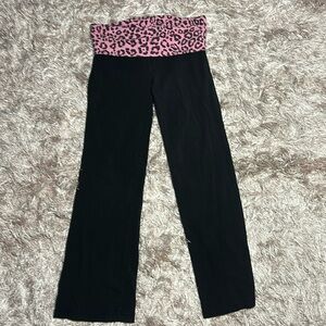 Leopard print fold over leggings